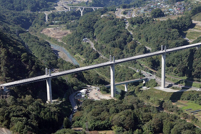 不動大橋(旧称:八ッ場ダム湖面2号橋)