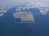 平成27年度 環境賞IIグループ沈下促進工法による東京港新海面処分場Cブロックの延命化事業 新海面全景写真