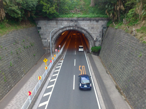 画像：山手隧道(元町側)