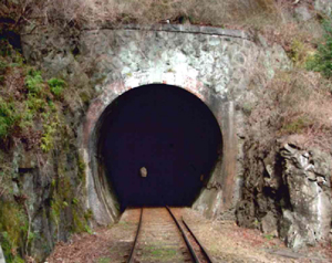 画像：�E第一神梅トンネル