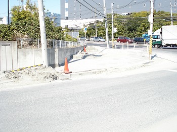 浦安市鉄鋼通り