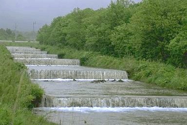 小滝温水路