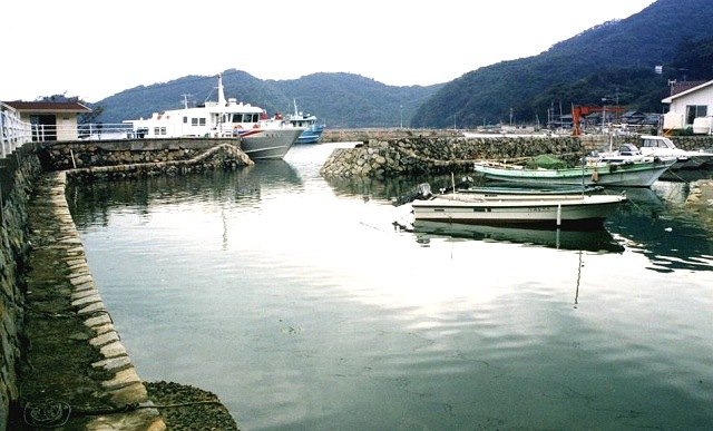 牛島　藤田・西崎の波止