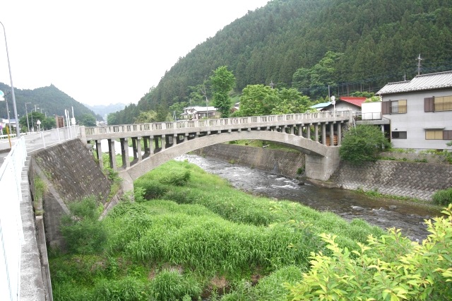 名栗川橋