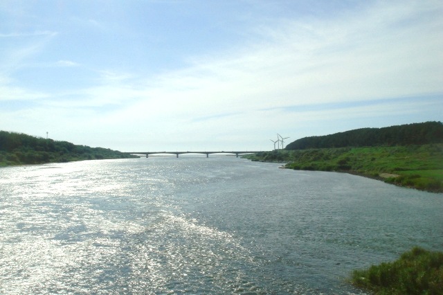 雄物川放水路