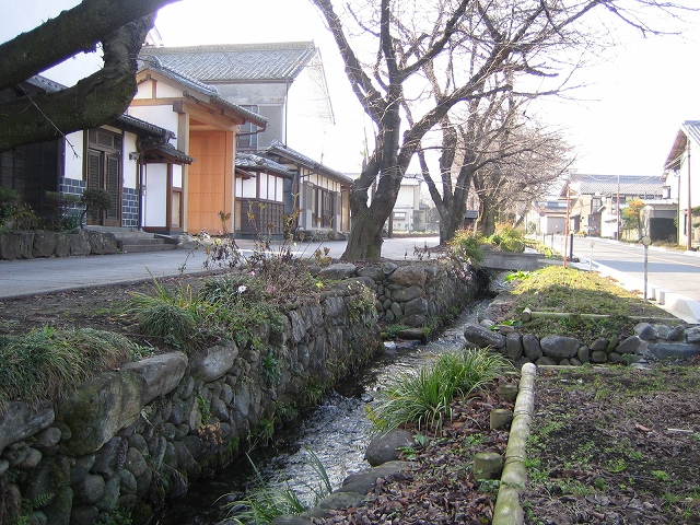 雄川堰