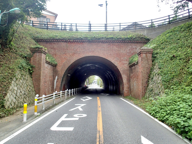 成宗電車第一、第二トンネル