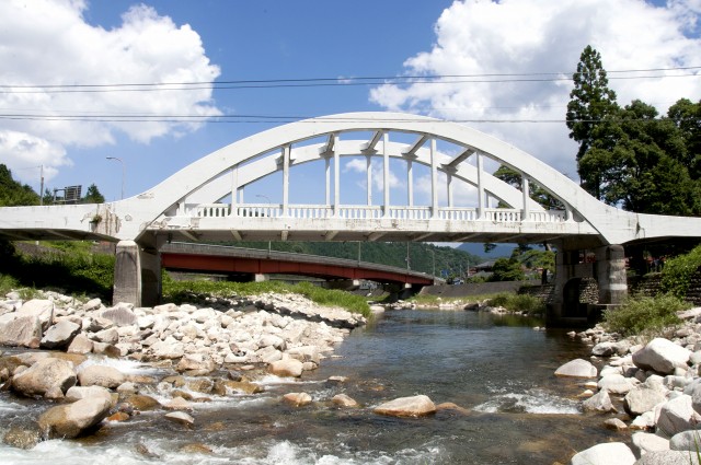 出合橋