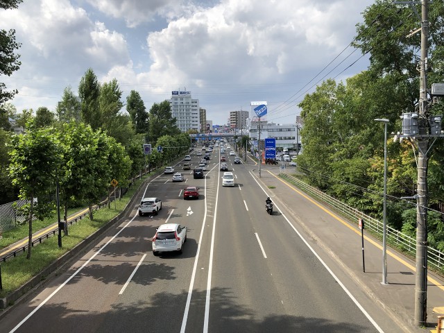 弾丸道路（札幌・千歳間道路）