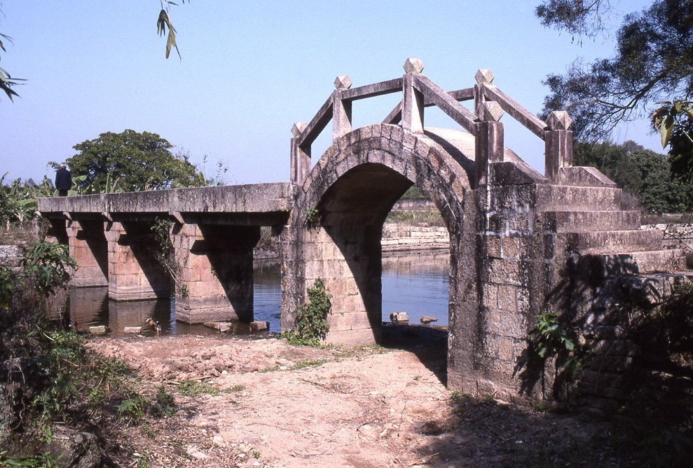 中国 趙家城の橋