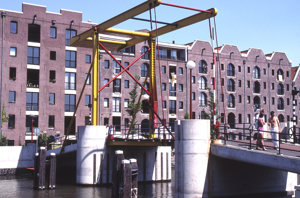 オランダ アムステルダムの跳開橋