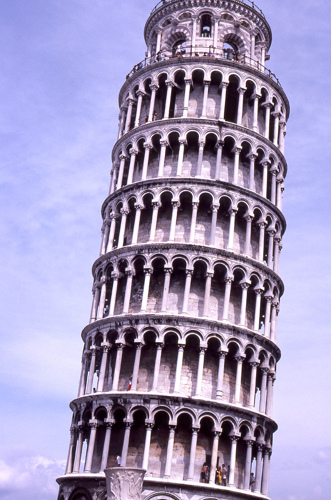 イタリア ドゥオーモと鐘楼（斜塔）