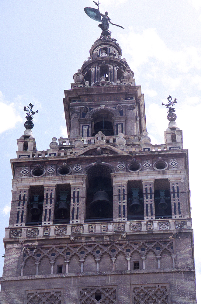 スペイン ヒラルダの塔