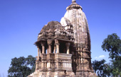 チャドルブジャ寺院 / インド / カジュラーホ