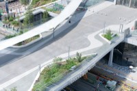 令和7年度度 田中賞作品部門 一般国道1号TORANOMONHILLS横断歩道橋